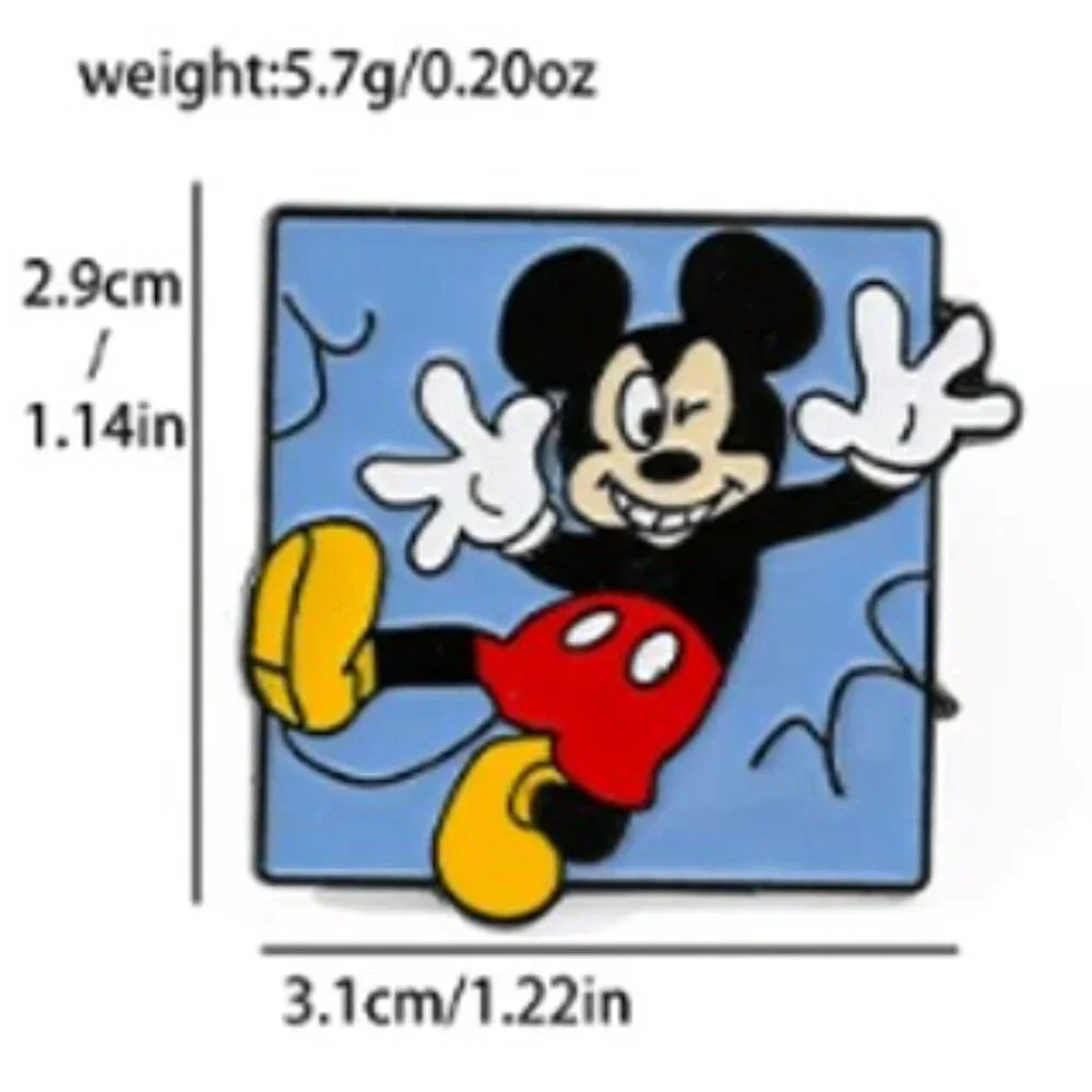 DISNEY Mickey Mouse‎ (Winking) Trading Pin (BRAND-NEW & SO CUTE!)